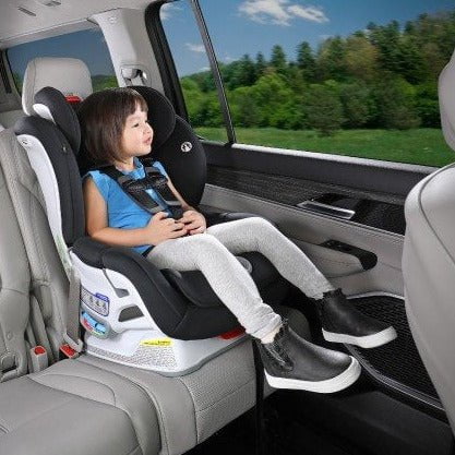 Little Canadian Reviews Britax Marathon vs. Britax Boulevard