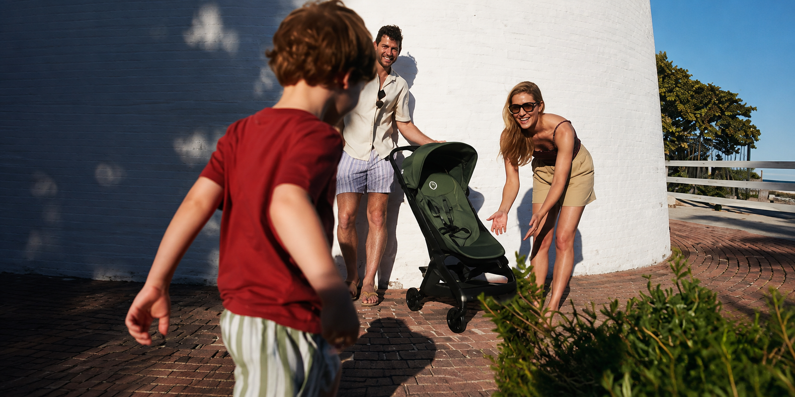 Bugaboo Butterfly 2 vs. Bugaboo Butterfly 2 Plus: What's the Difference? A Canadian Perspective