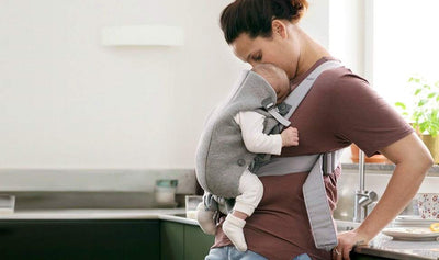 Baby Carrier Buying Guide 2025: 4 Ergonomic Picks Canadian Parents Love