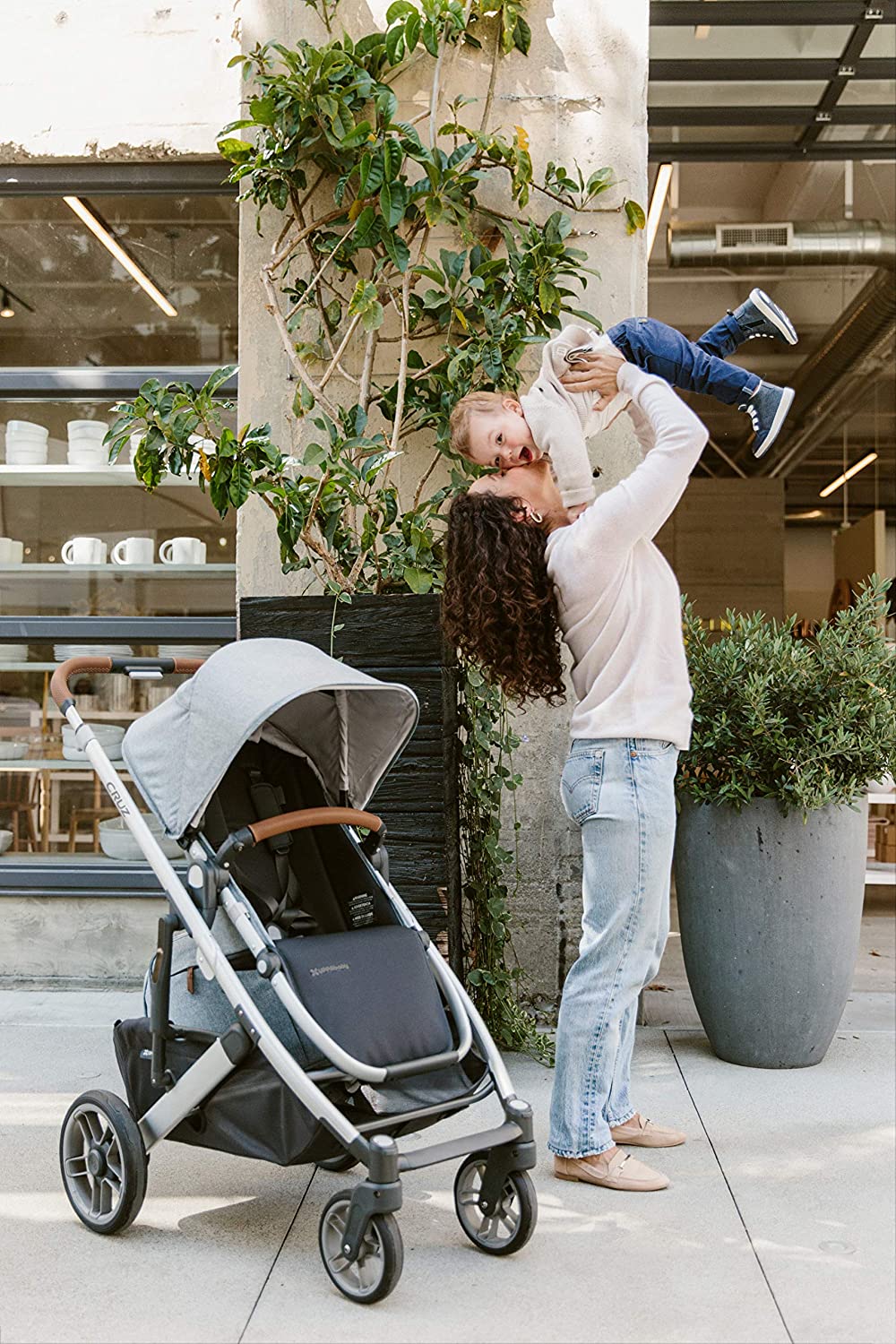 UPPAbaby Cruz vs Cruz V2: A Little Canadian comparison