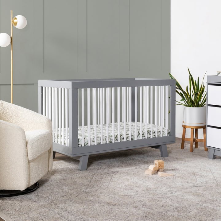 BABYLETTO Hudson 3 in 1 Convertible Crib GREY WHITE