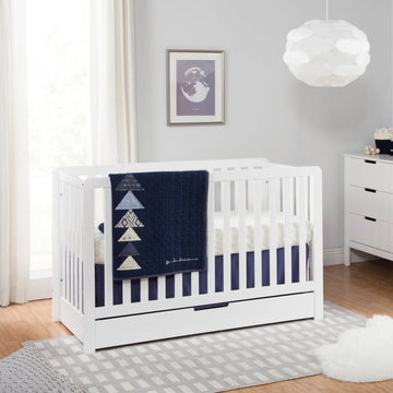 Carter's by DaVinci - Colby 4-in-1 Convertible Crib w/ Trundle
