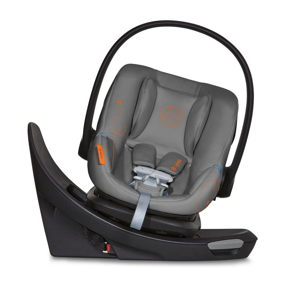 Cybex atonQ Plus + サワベビー Cybex atonQ Plus + サワベビー