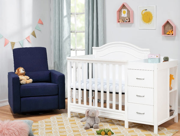 Mini crib 2025 and changer