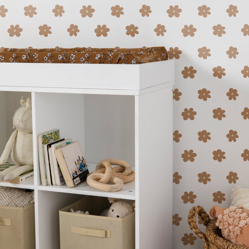 DaVinci Otto Convertible Changing Table Cubby Bookcase Little Canadian