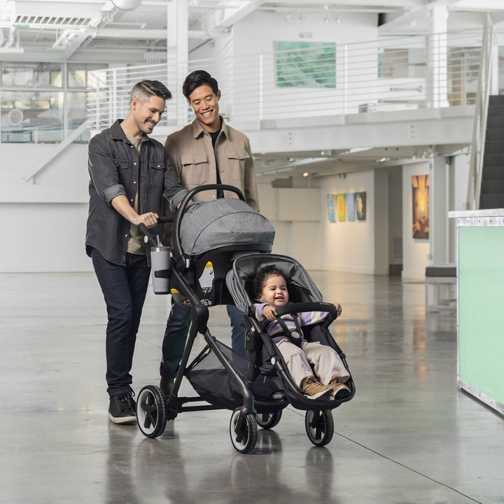 evenflo gold pivot xpand travel system securemax onyx Evenflo