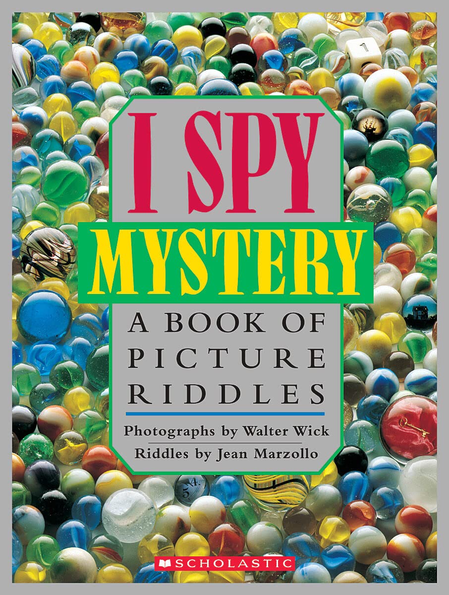 I SPY Mystery: A Book of Picture Riddles - Hardcover
