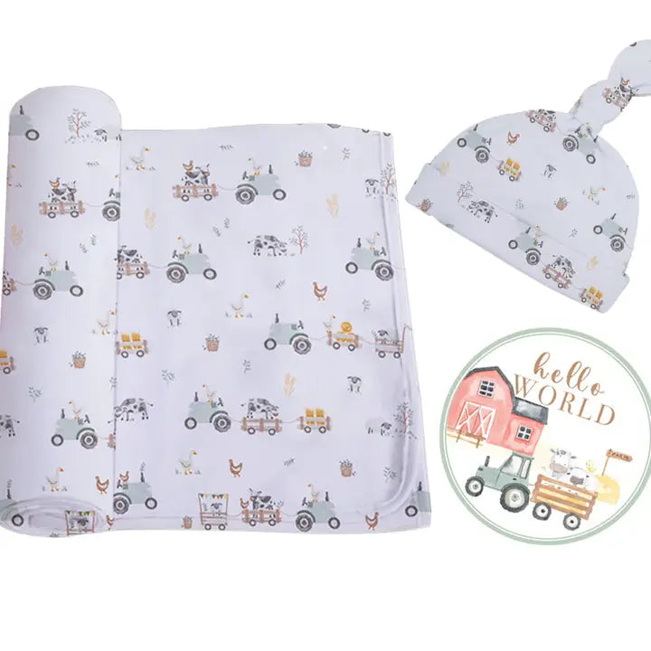 Living Textiles - Hello World Newborn Gift Set