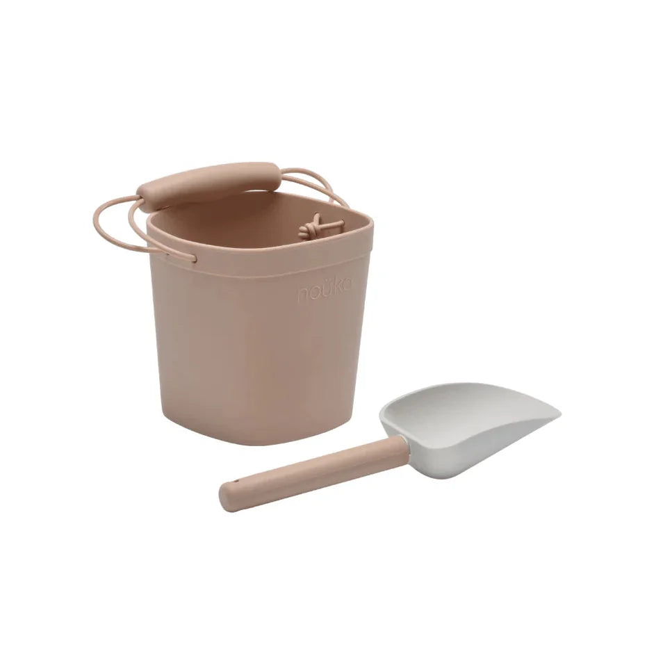Nouka - Silicone Beach Bucket & Shovel Set