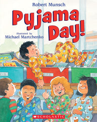 Pyjama Day! by Robert Munsch - Paperback