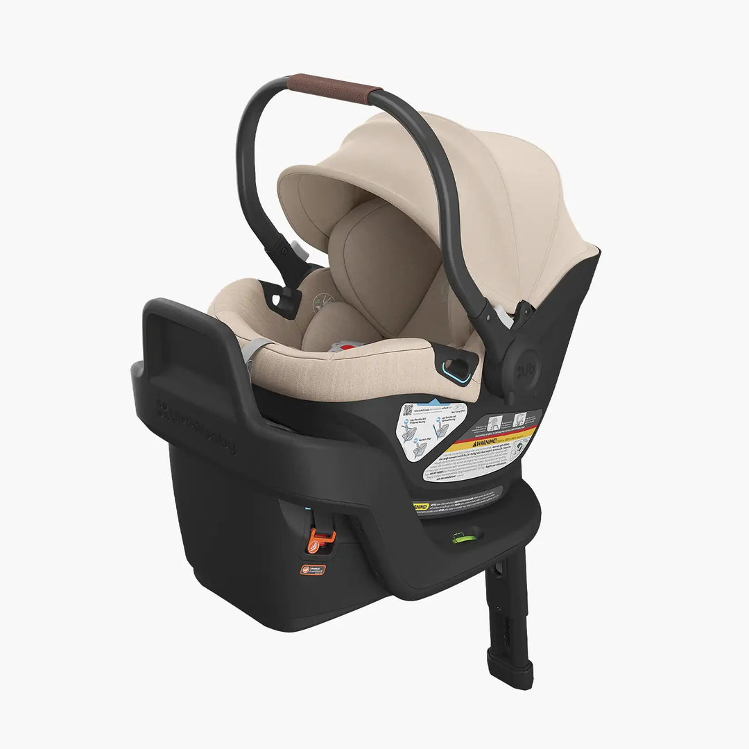 uppababy aria canada Uppababy - Aria