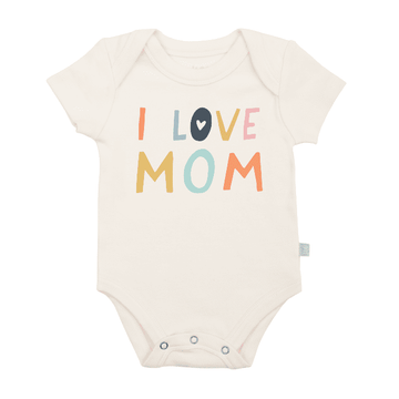Finn + Emma - I Love Mom Graphic Bodysuit 0-3M Unisex Clothing