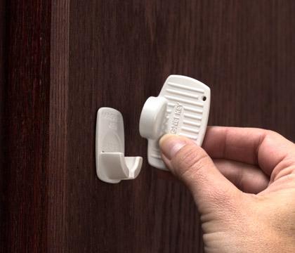 KidCo - Magnet Lock & Key Sets